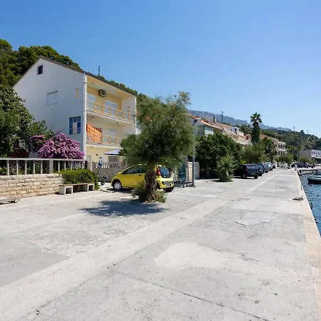 Mediterranean Garden Apartements Krilo Exteriér fotografie