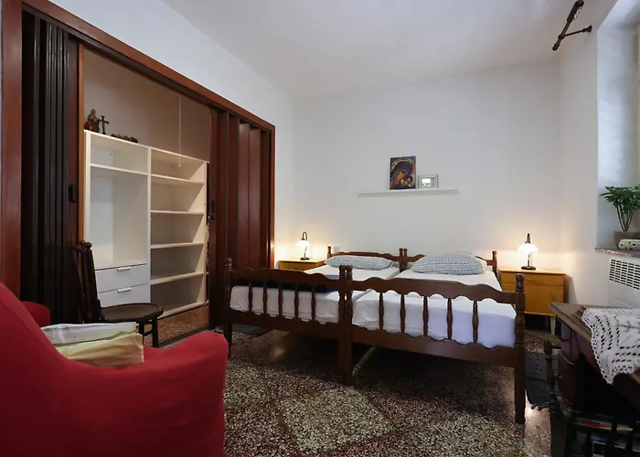 Mediterranean Garden Apartements