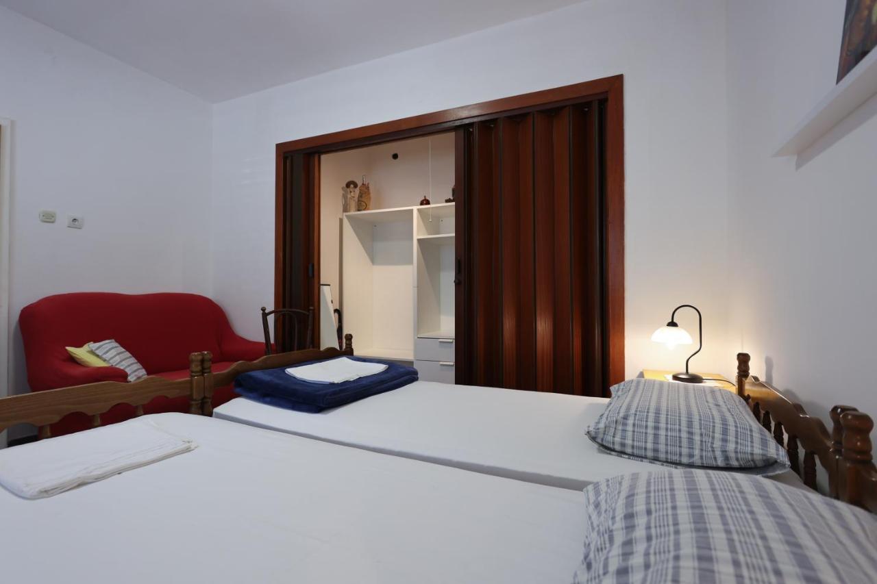 Mediterranean Garden Apartements *