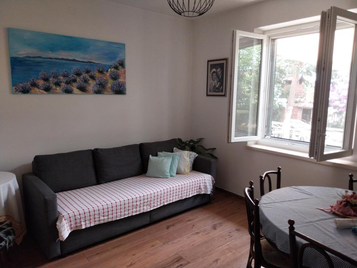 Mediterranean Garden Apartements Appartamento *